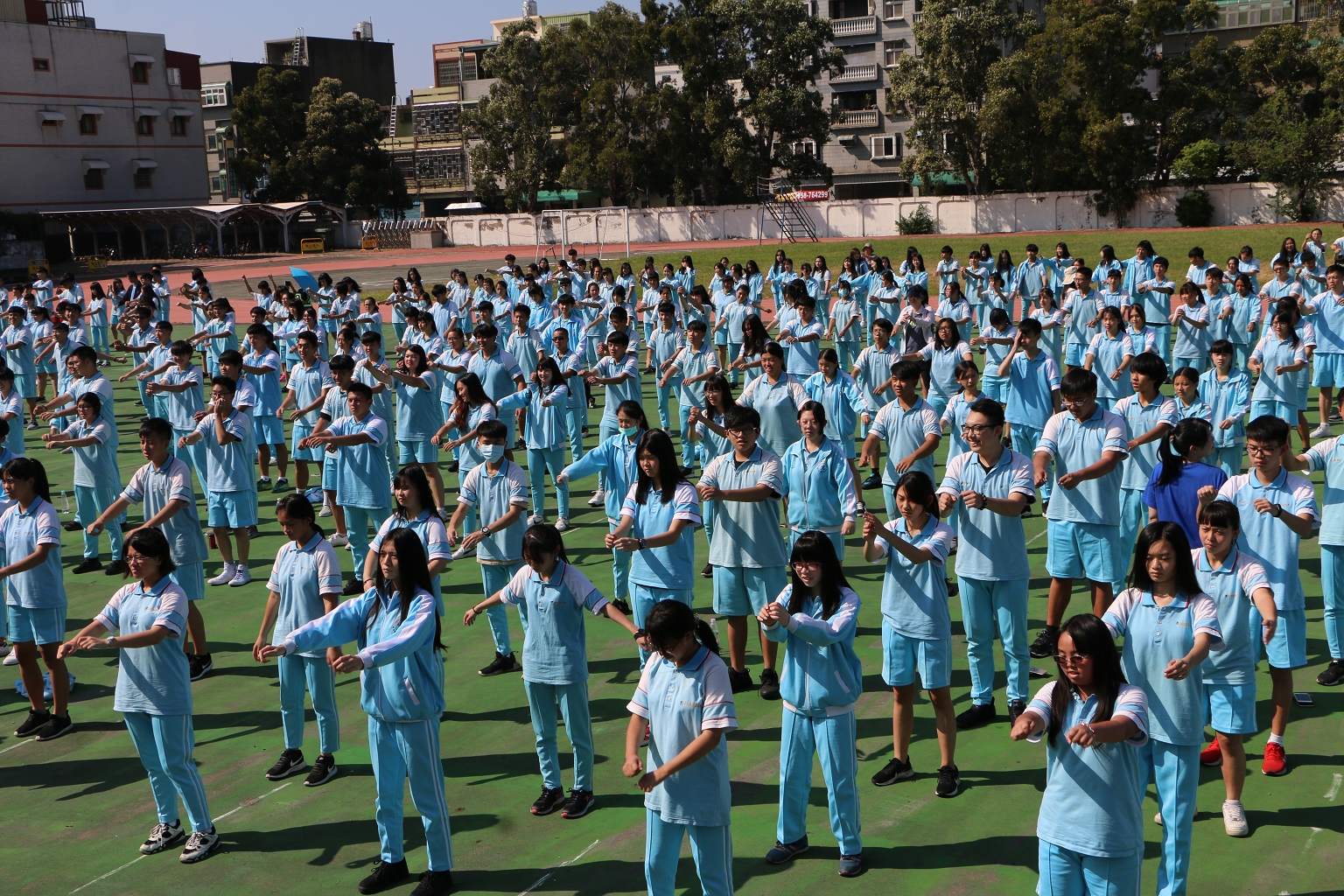 107学年光复中学爱恒慢飞18尖山公益路跑 - 新竹市光复高中