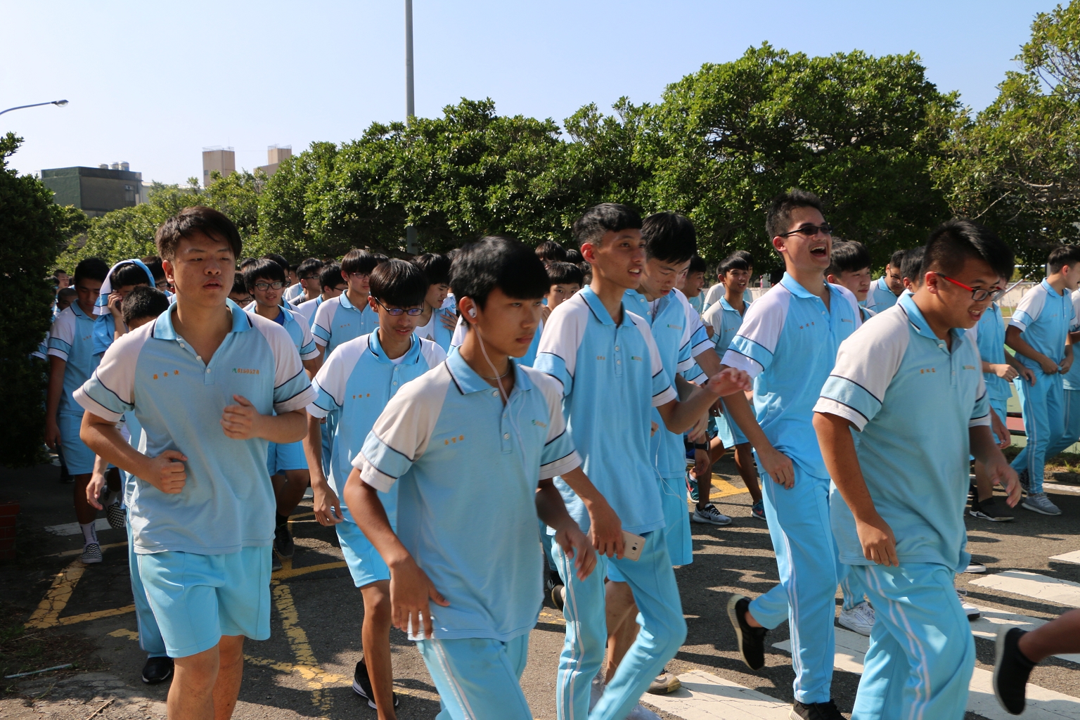 107学年光复中学爱恒慢飞18尖山公益路跑 - 新竹市光复高中